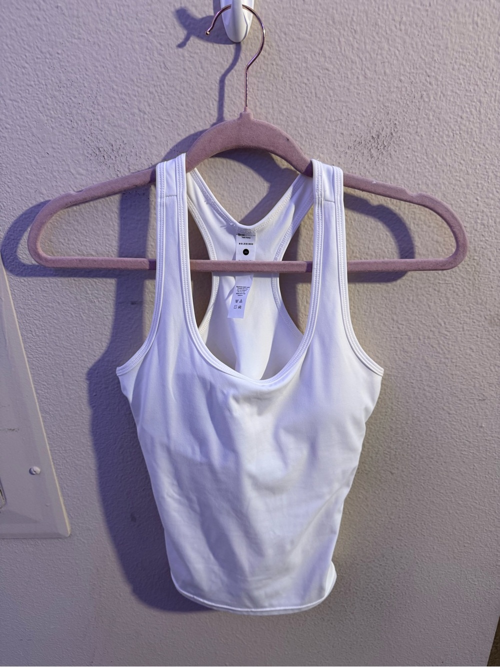 Gold Hinge White Racerback Athletic Tank Top XS Built-In Bra Activewear